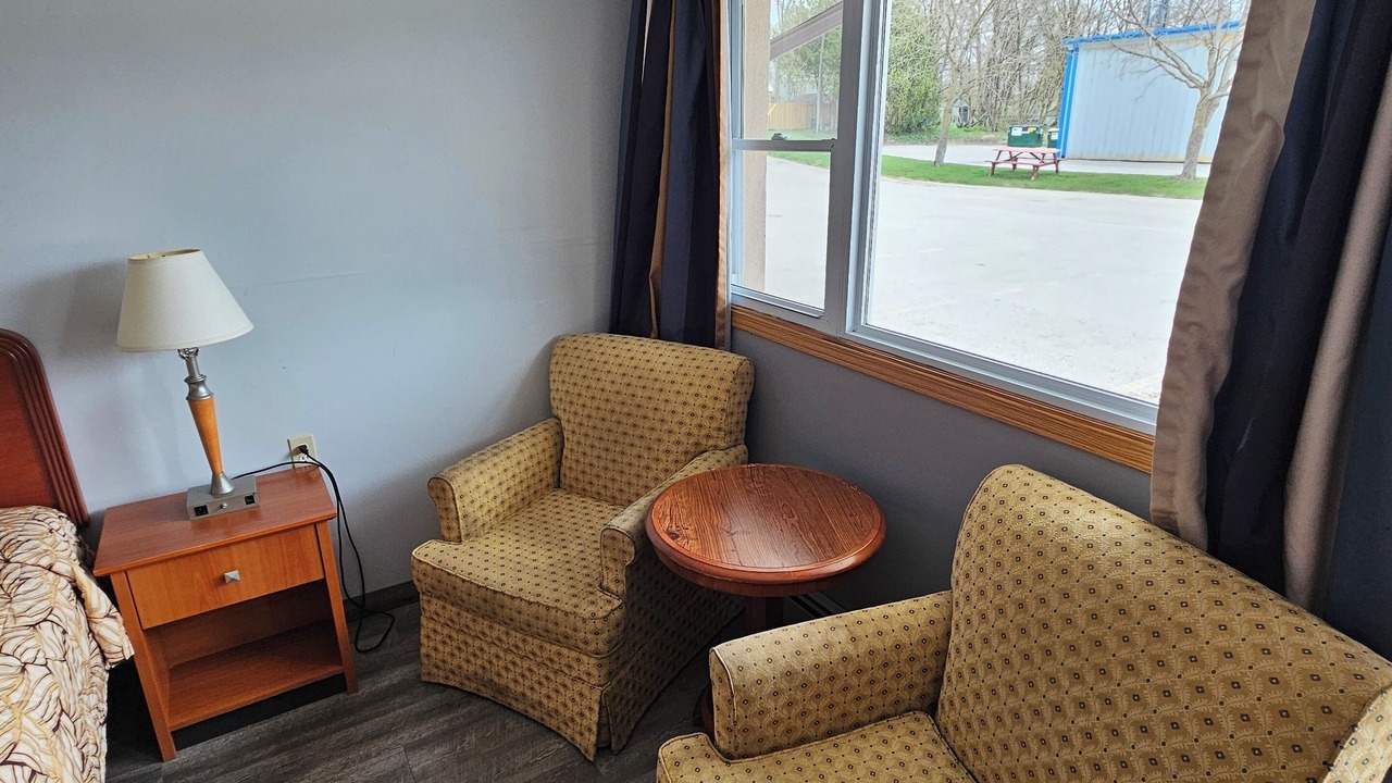 Photo of Bedroom in Mount Forest