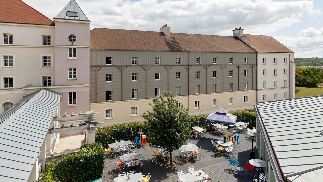 Photo of Patio Balcony in Magny-le-Hongre