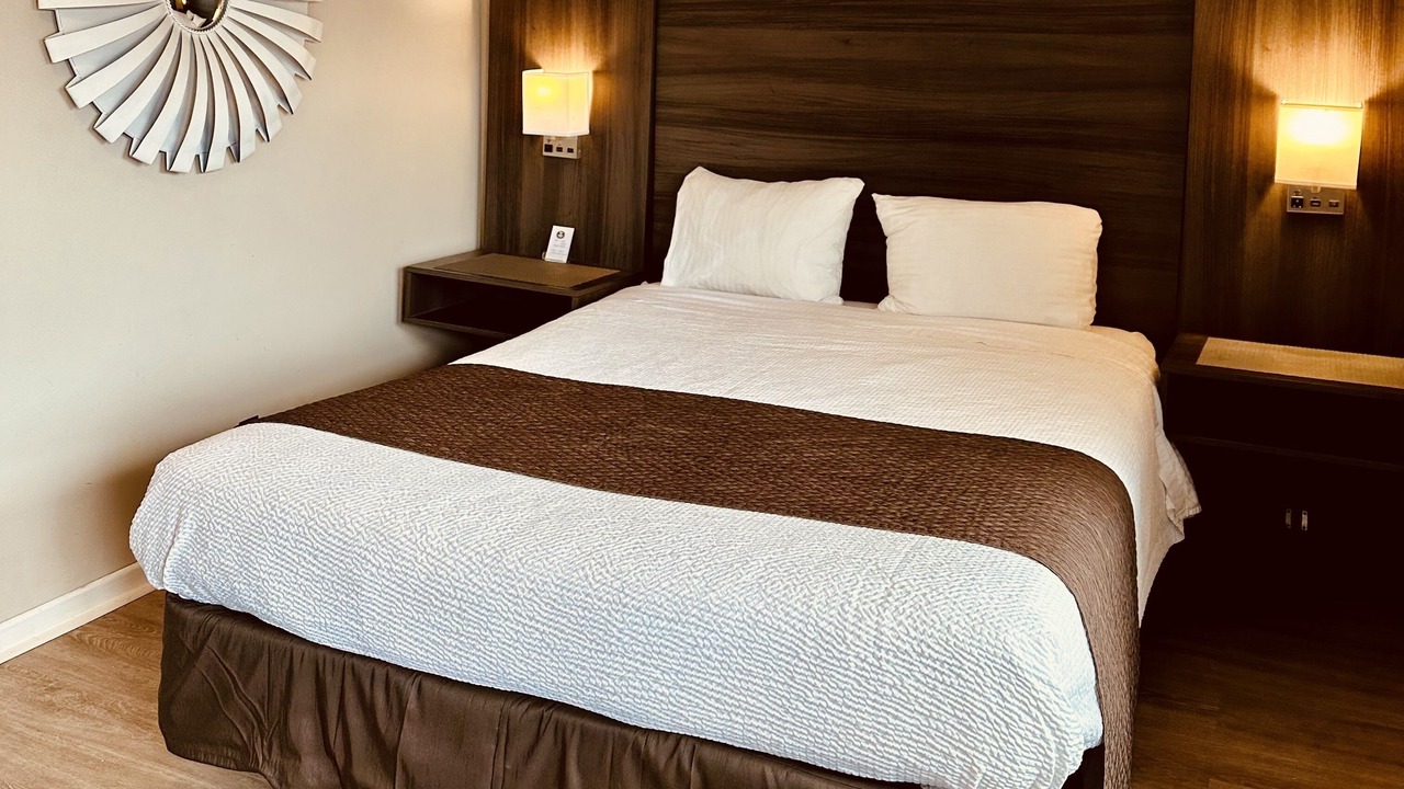 Photo of Bedroom in Kincardine