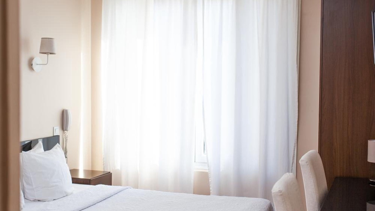 Photo of Bedroom in Choisy-le-Roi