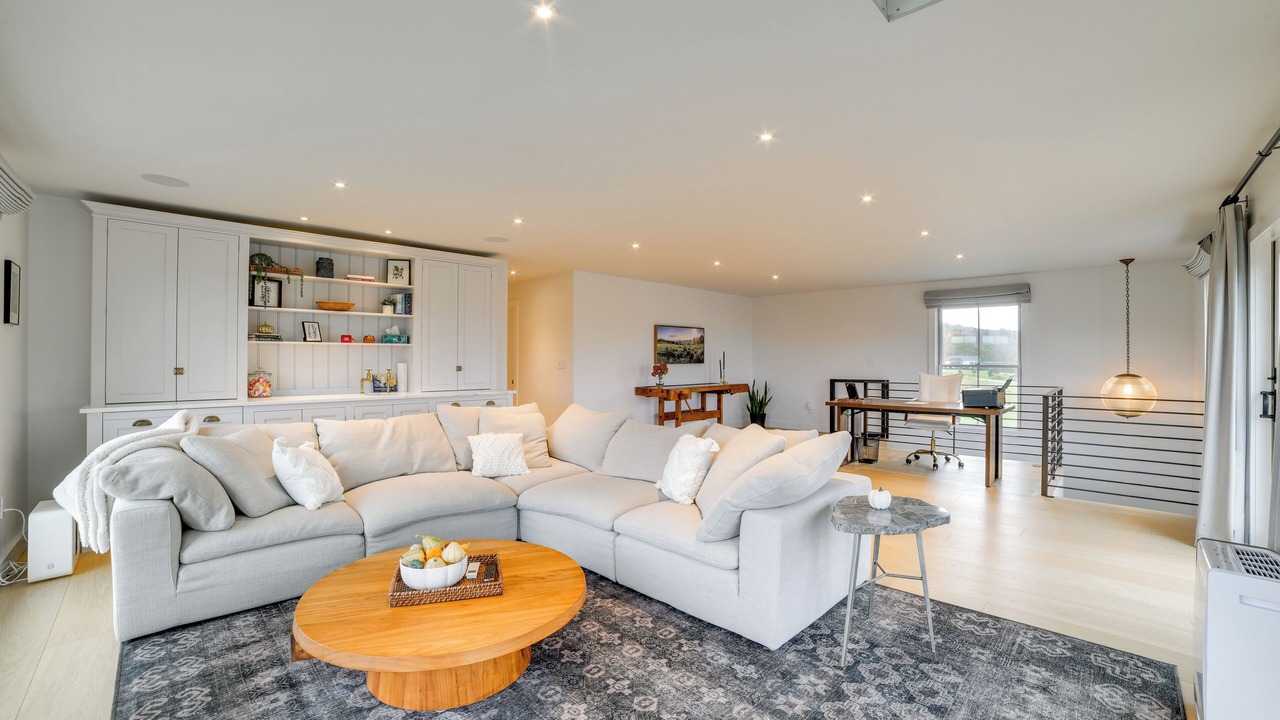 Photo of Livingroom in Franklin