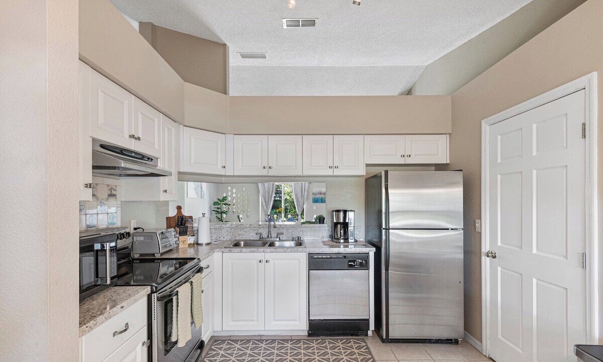 Photo of Kitchen in Winter Haven
