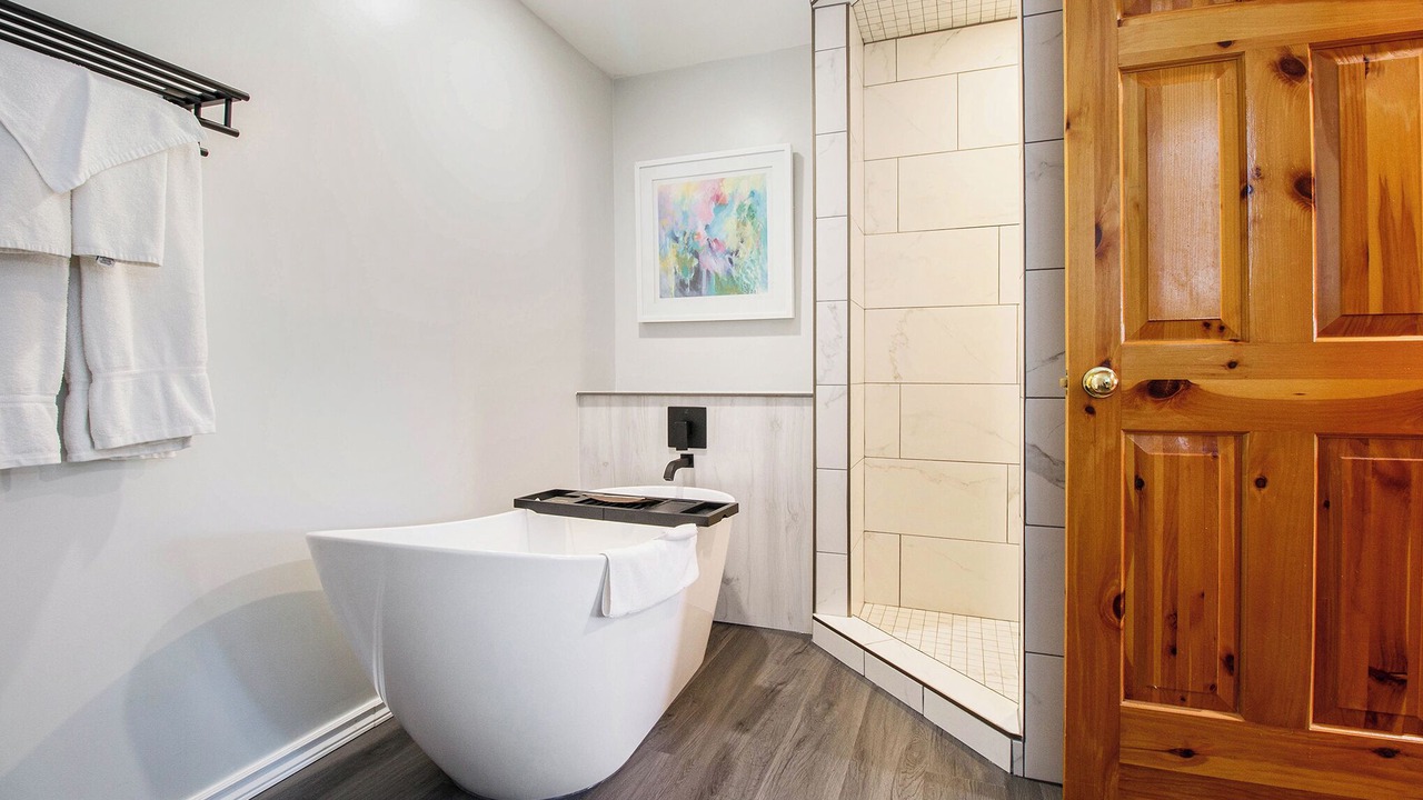 Photo of Bathroom in Calabogie