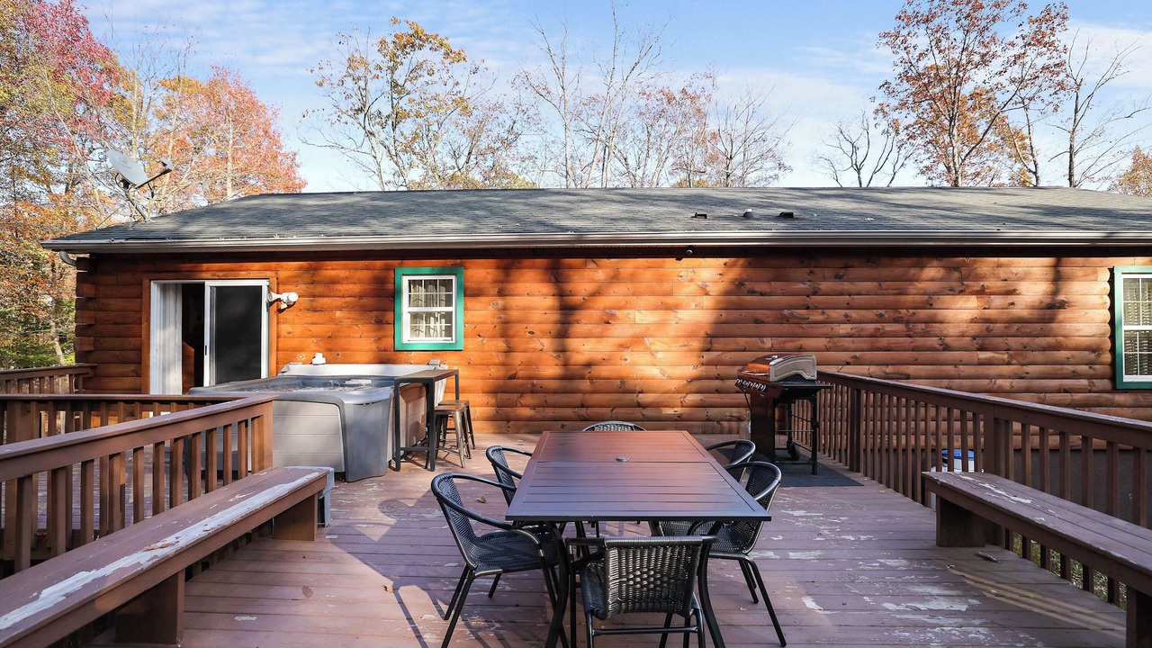 Photo of Outdoor in Hickory Hills