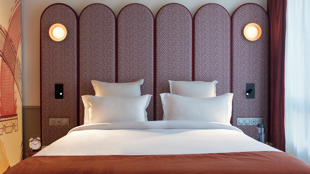 Photo of Bedroom in 20th Arrondissement