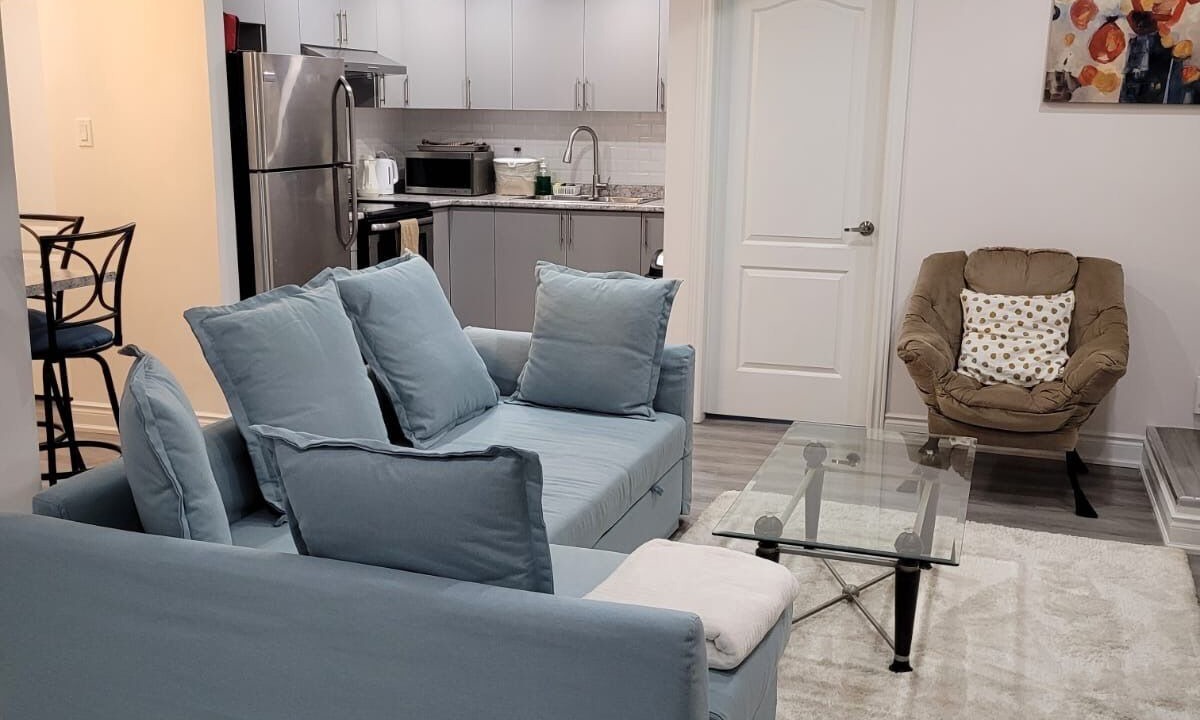 Photo of Livingroom in Glen Abbey