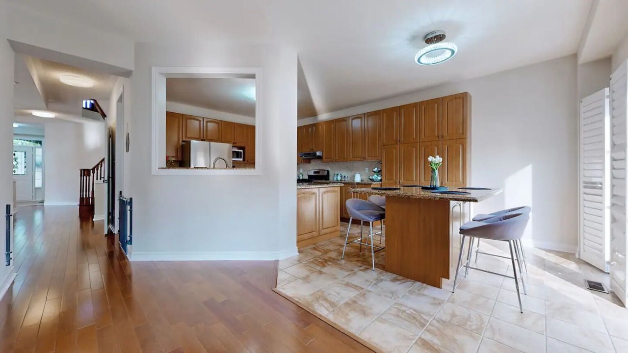 Photo of Kitchen in Churchill Meadows