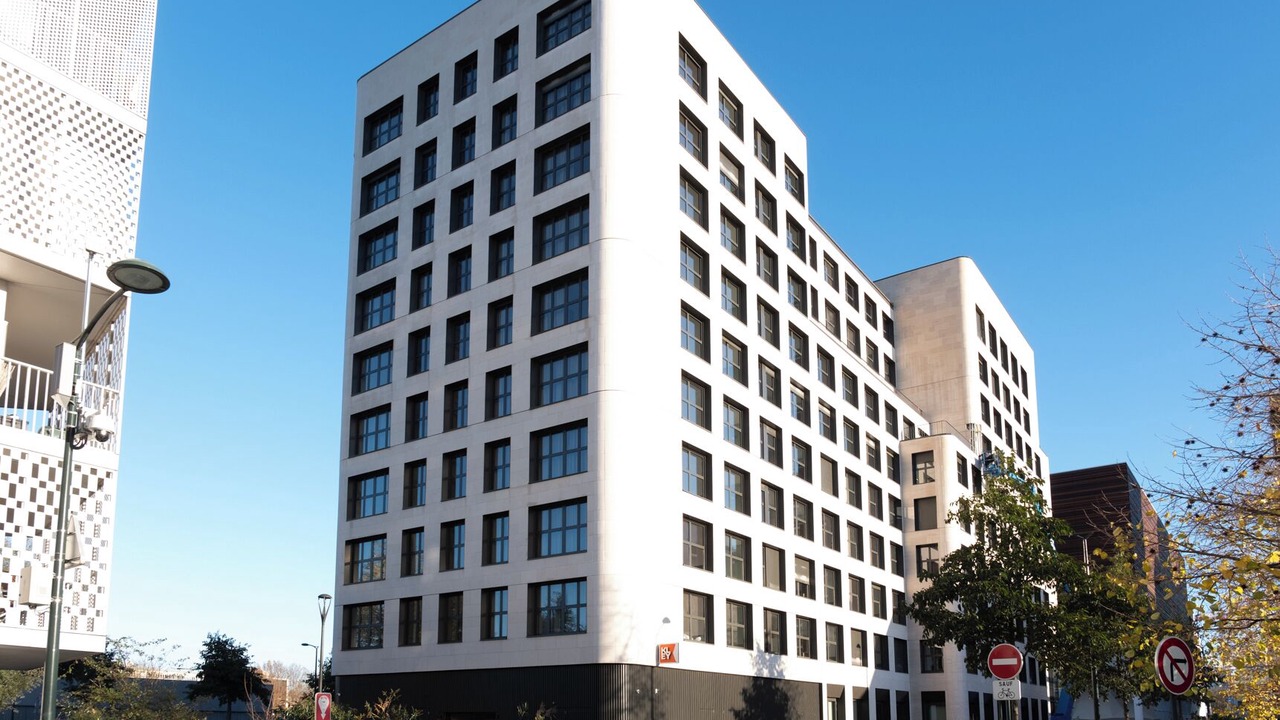 Photo of Outdoor in Clichy