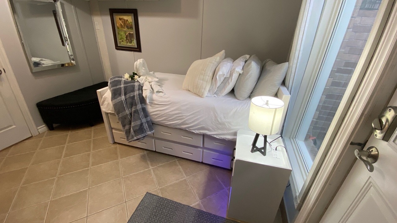 Photo of Bedroom in York Regional Municipality