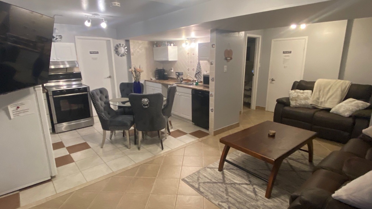 Photo of Livingroom in York Regional Municipality