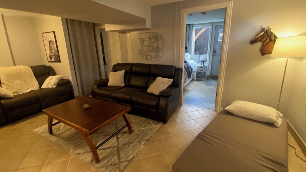 Photo of Livingroom in York Regional Municipality