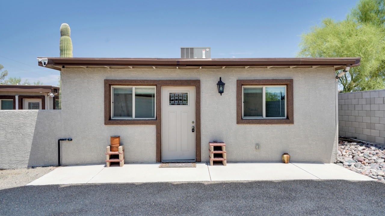 Photo of Outdoor in Sunset Manor
