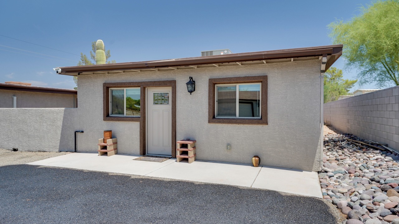 Photo of Outdoor in Sunset Manor