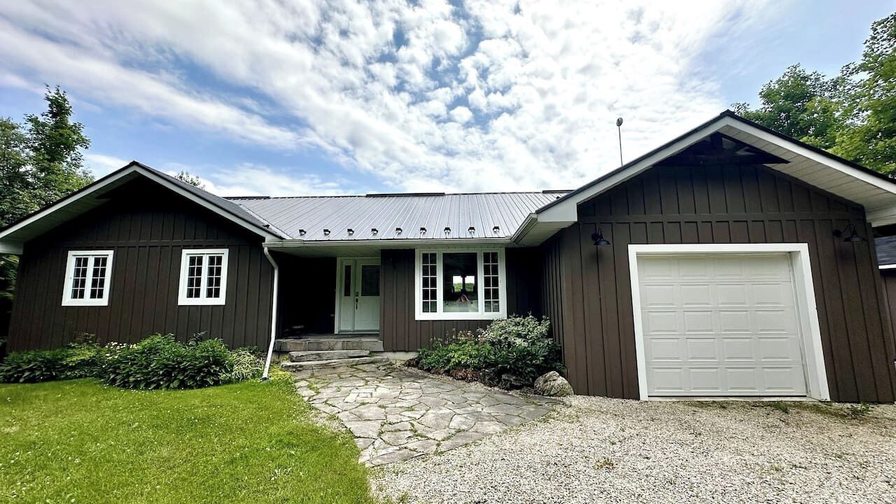 Photo of Outdoor in Grey Highlands