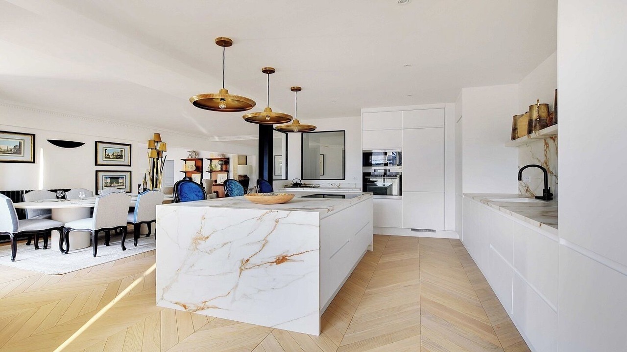 Photo of Kitchen in 8th Arrondissement