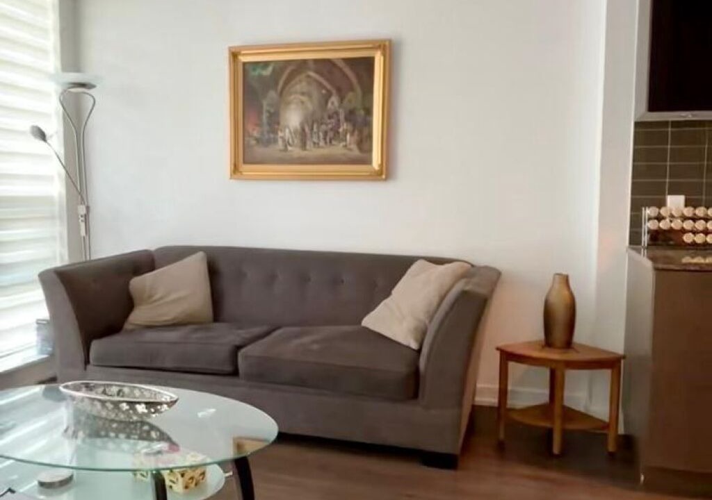 Photo of Livingroom in Mount Pleasant West