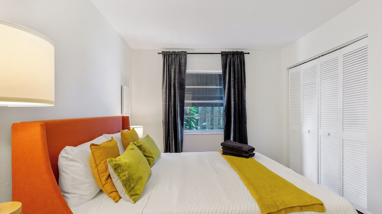 Photo of Bedroom in Historic Hyde Park North