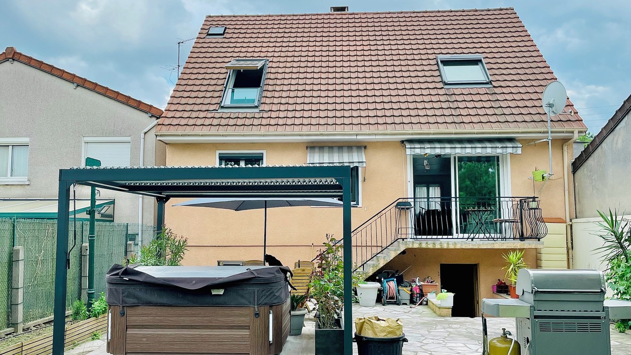 Photo of Patio Balcony in Le Blanc-Mesnil