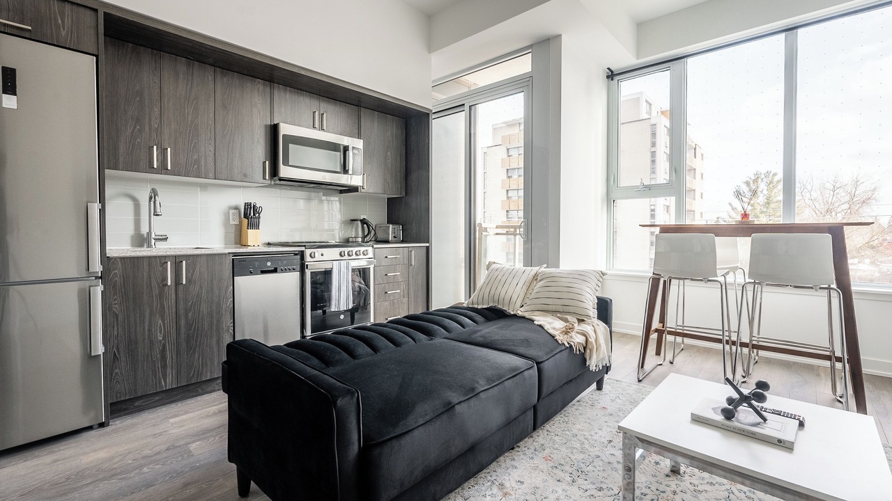 Photo of Livingroom in Mount Pleasant East