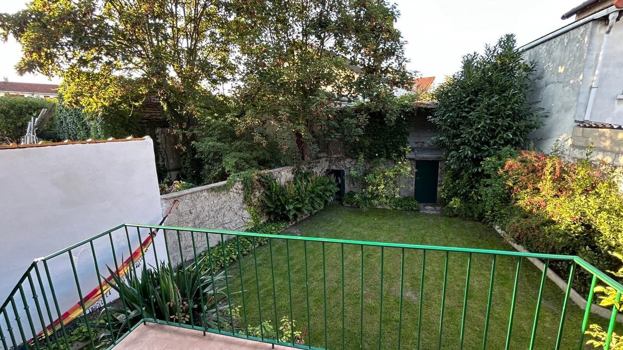 Photo of Outdoor in La Courneuve