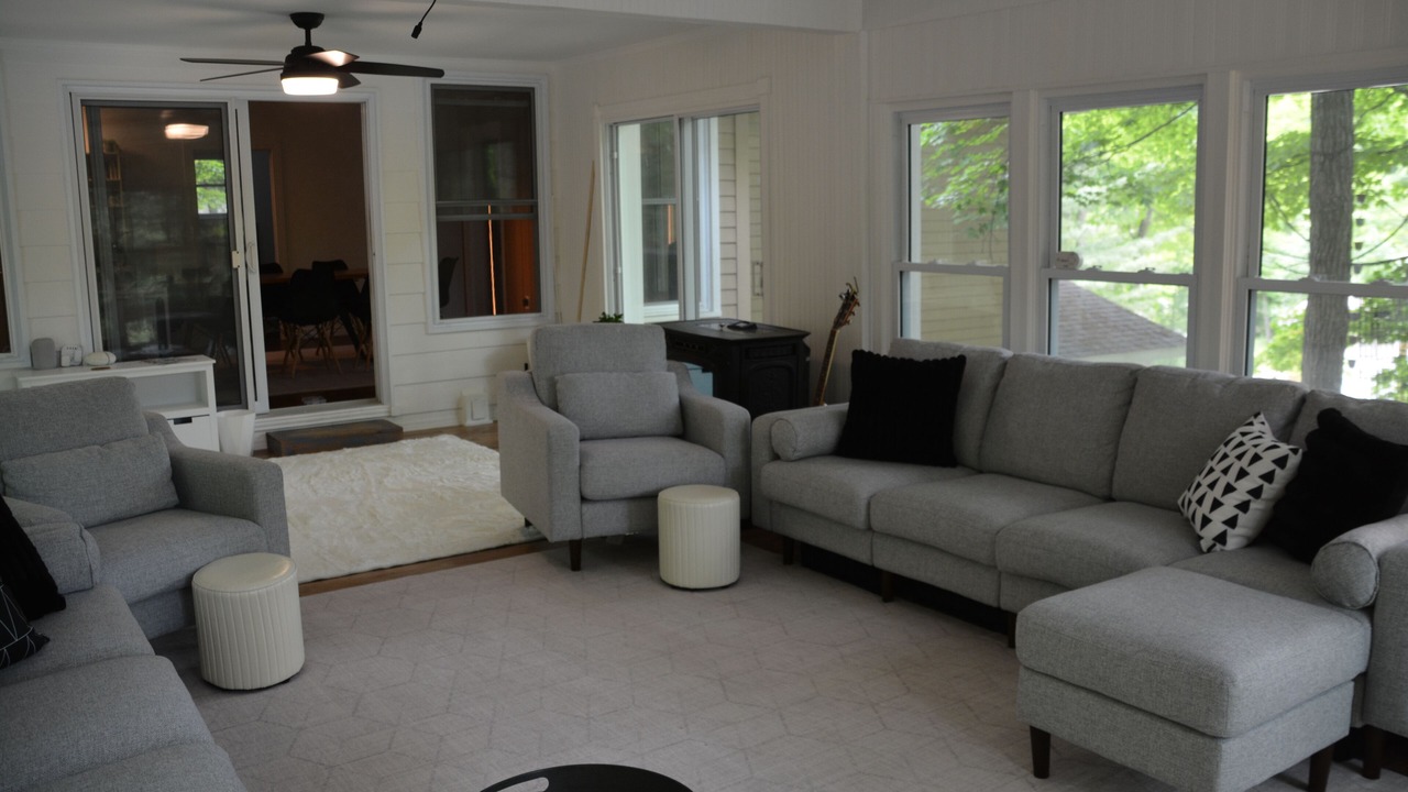 Photo of Livingroom in Tay Valley