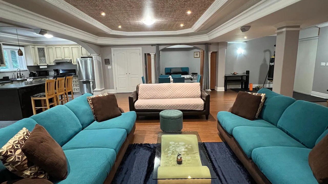 Photo of Livingroom in Orangeville