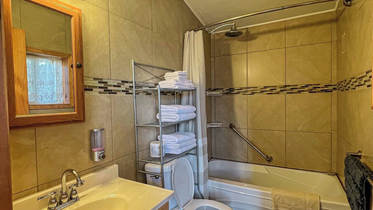 Photo of Bathroom in Magnetawan