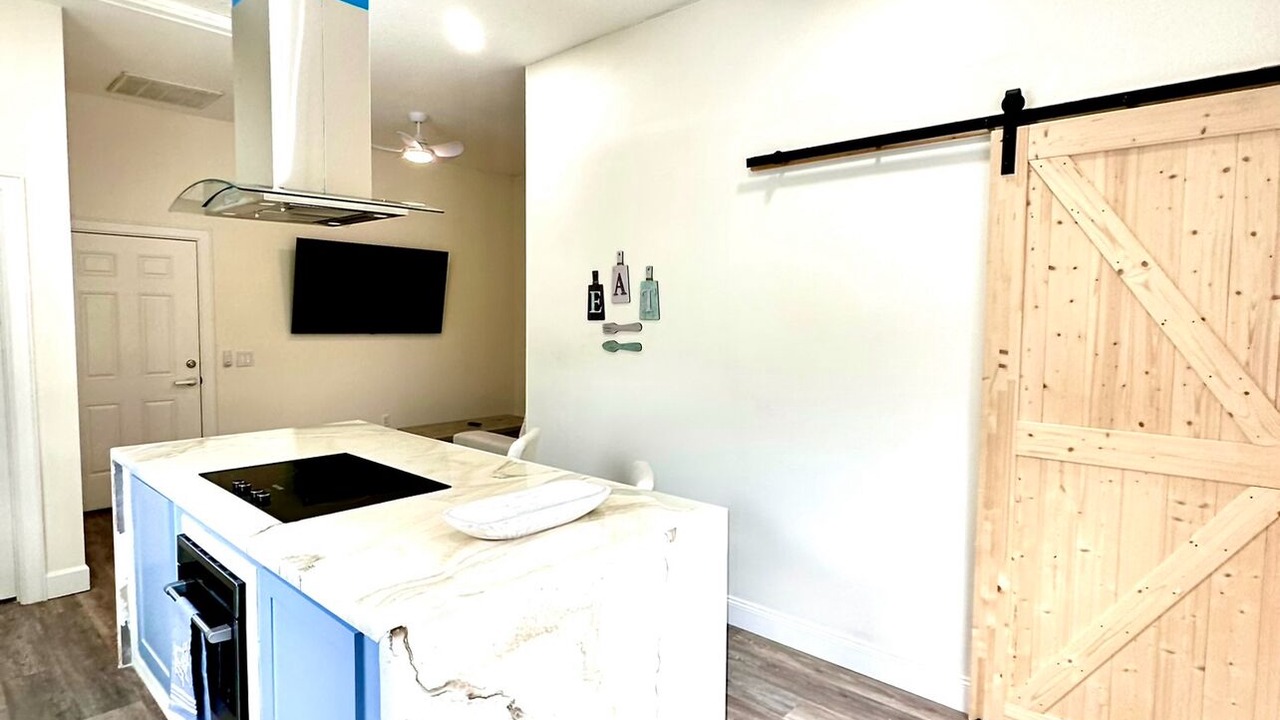 Photo of Kitchen in Auburndale
