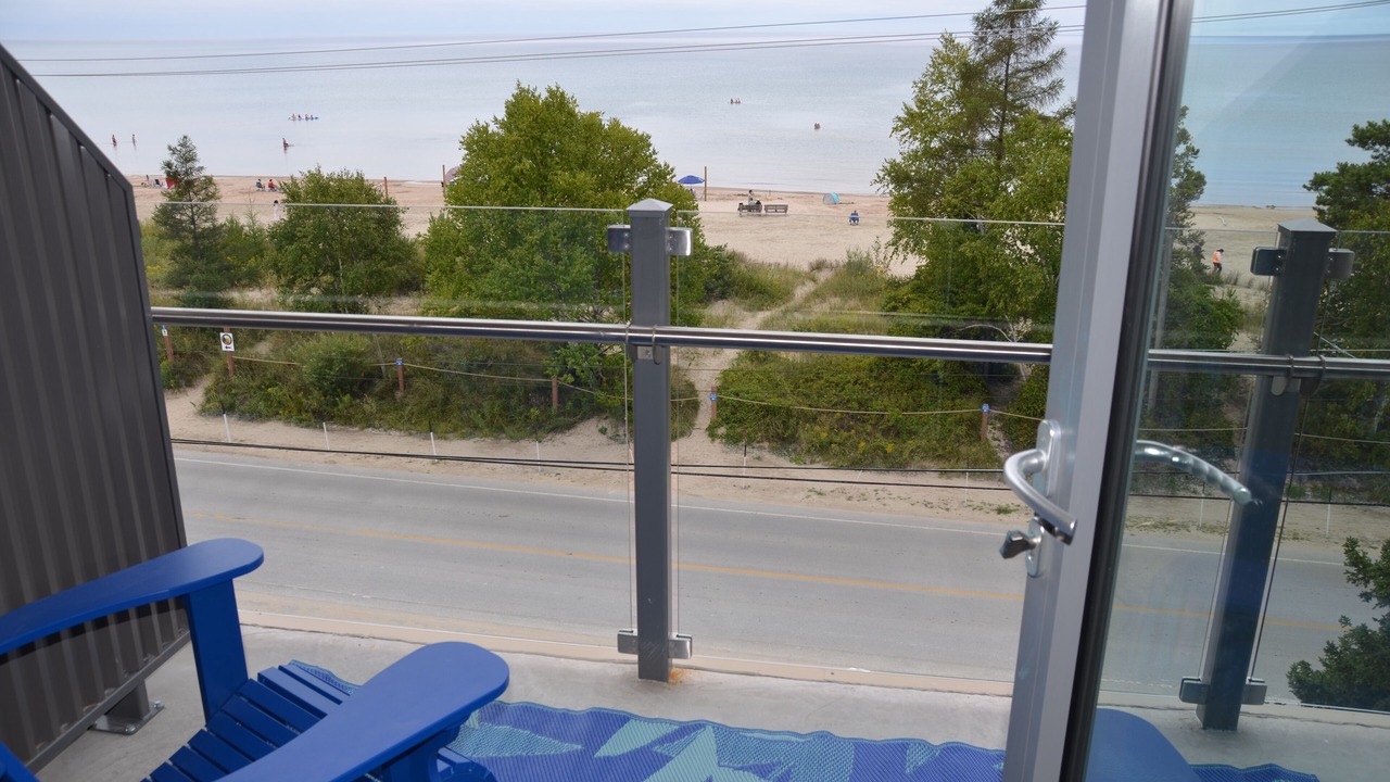 Photo of Patio Balcony in Sauble Beach