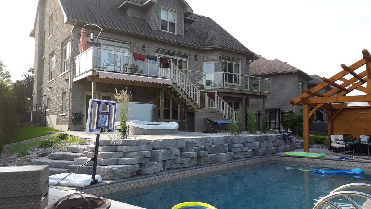 Photo of Outdoor in Amherstview