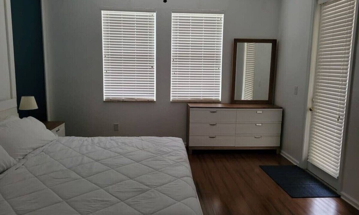 Photo of Bedroom in Trafalgar Village