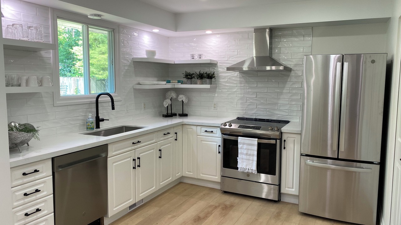 Photo of Kitchen in Port Stanley