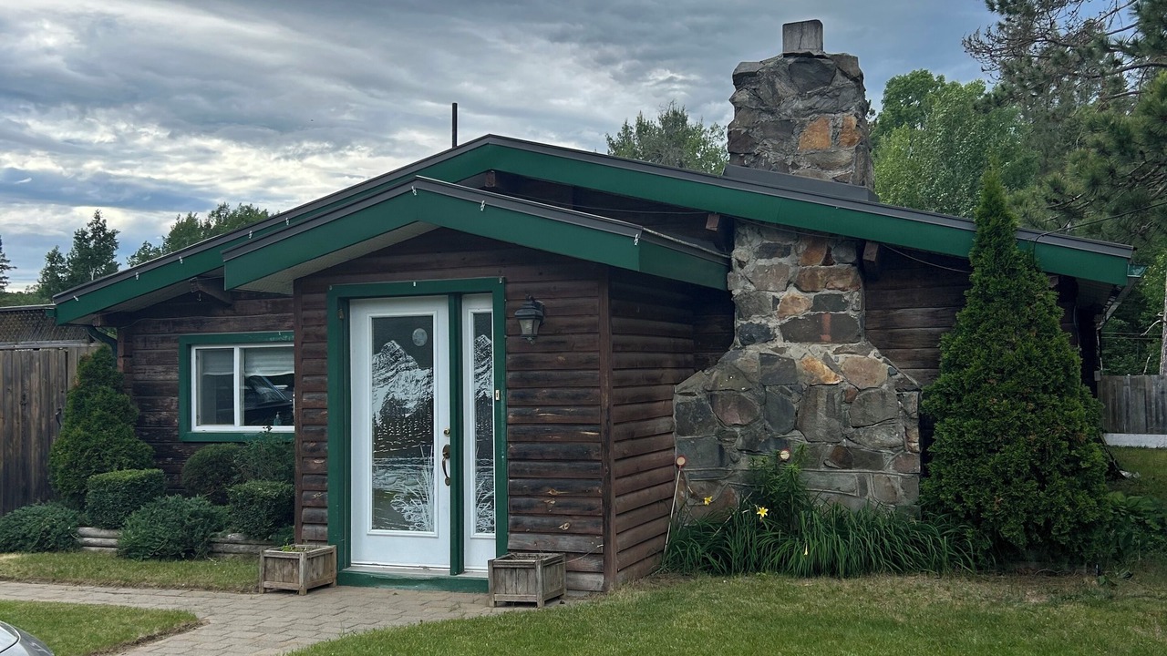 Photo of Outdoor in Webbwood