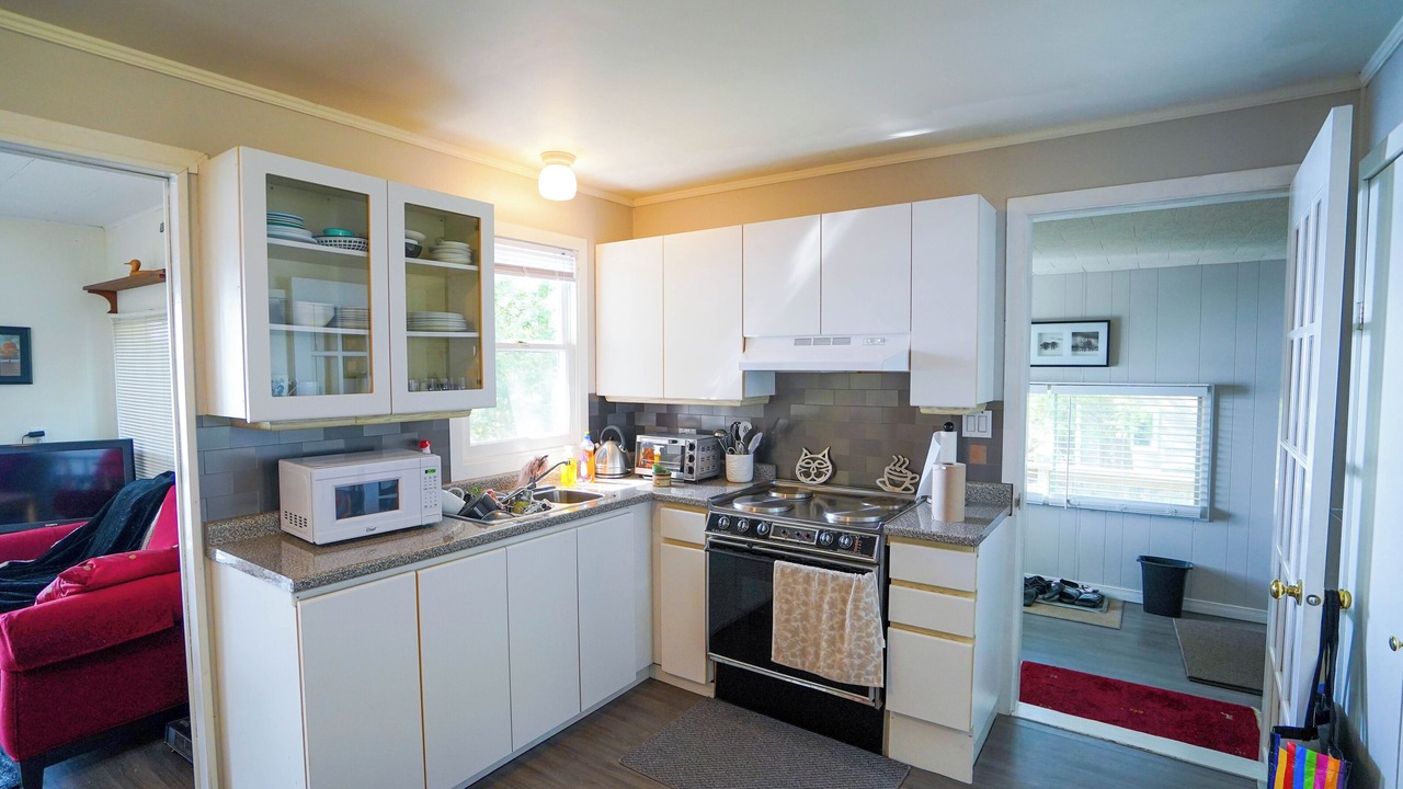 Photo of Kitchen in South Bruce Peninsula