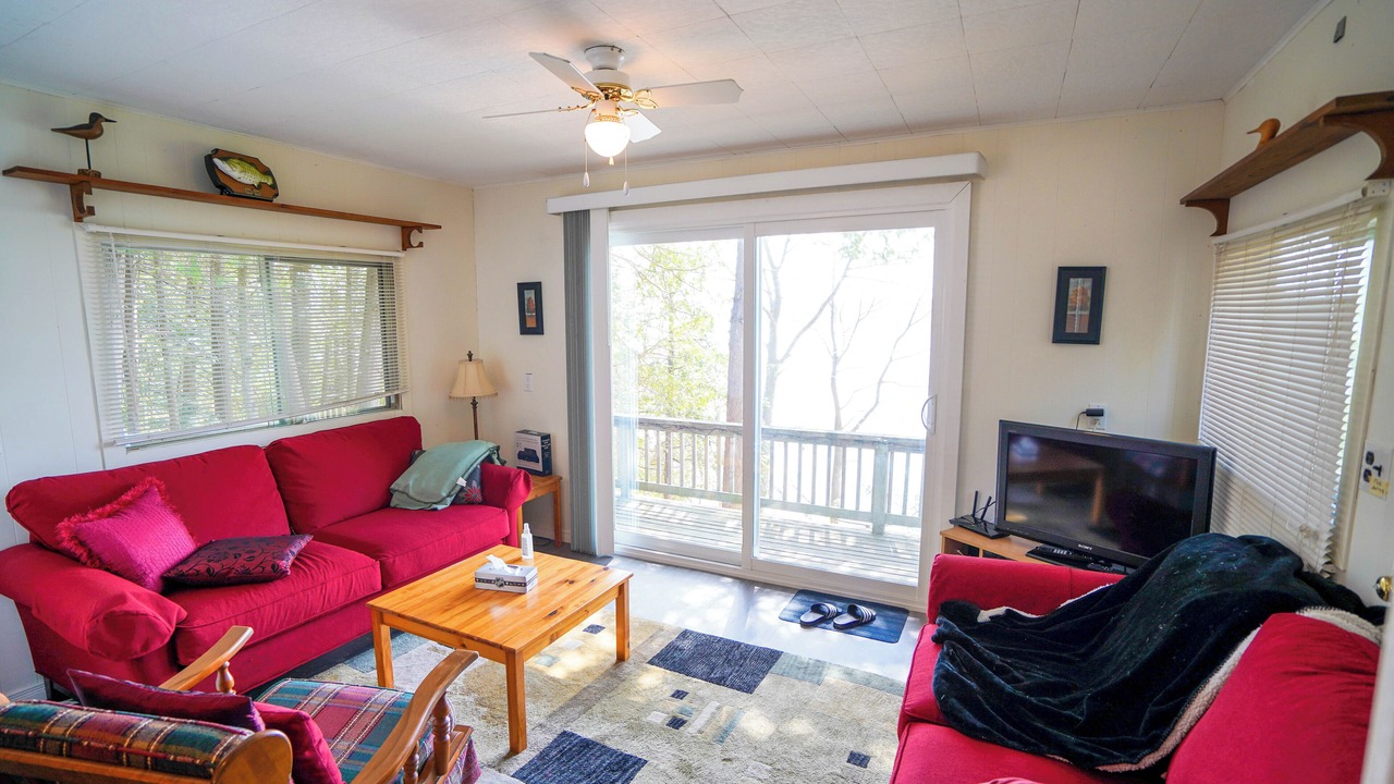 Photo of Livingroom in South Bruce Peninsula