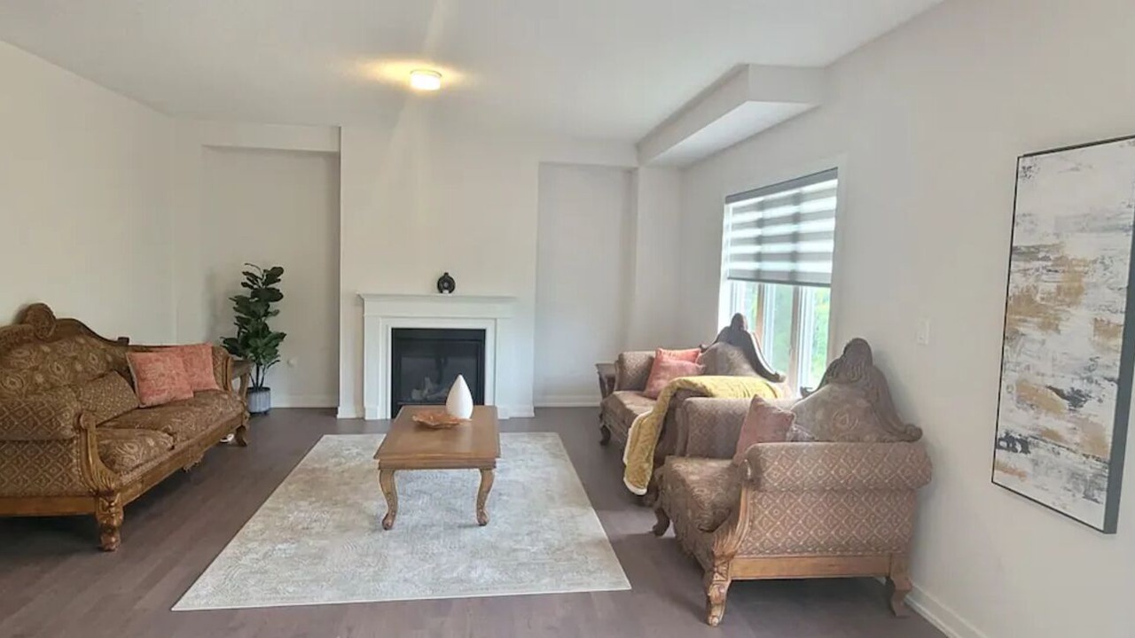 Photo of Livingroom in Simcoe