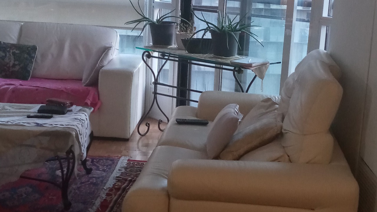 Photo of Livingroom in Church and Wellesley