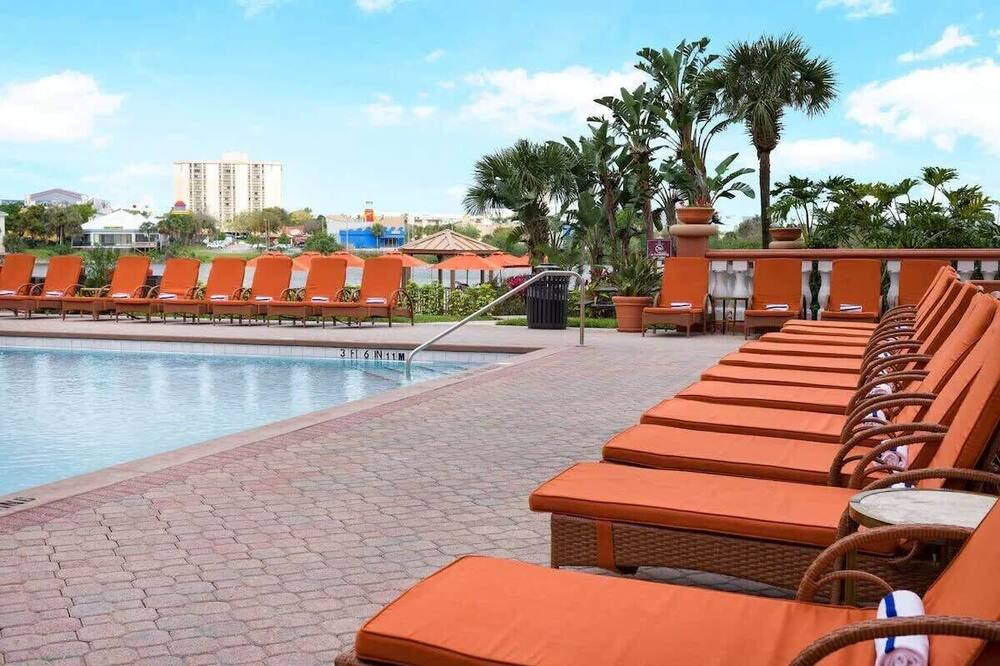 Photo of Outdoor in Florida Center