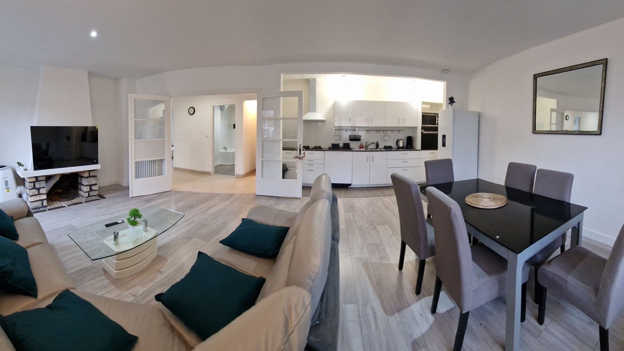 Photo of Livingroom in Epinay-sur-Seine