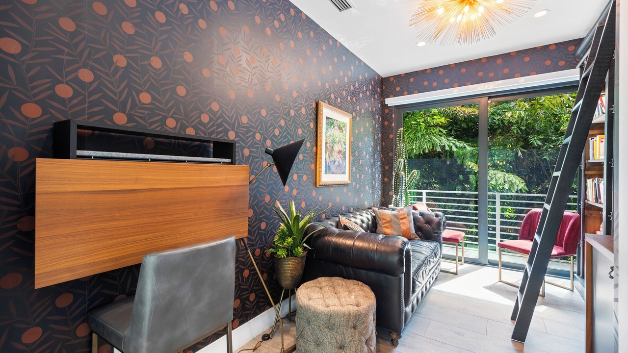 Photo of Livingroom in Southwest Coconut Grove