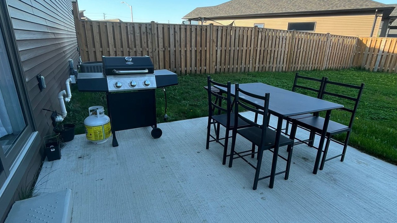 Photo of Patio Balcony in Chatham-Kent