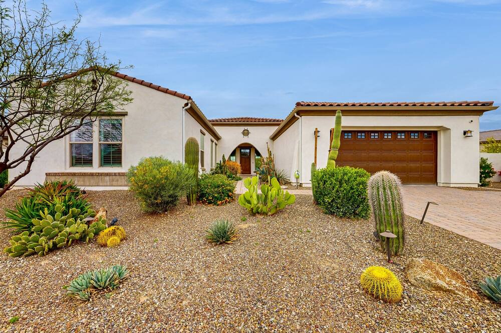 Photo of Outdoor in Montecito in Estrella