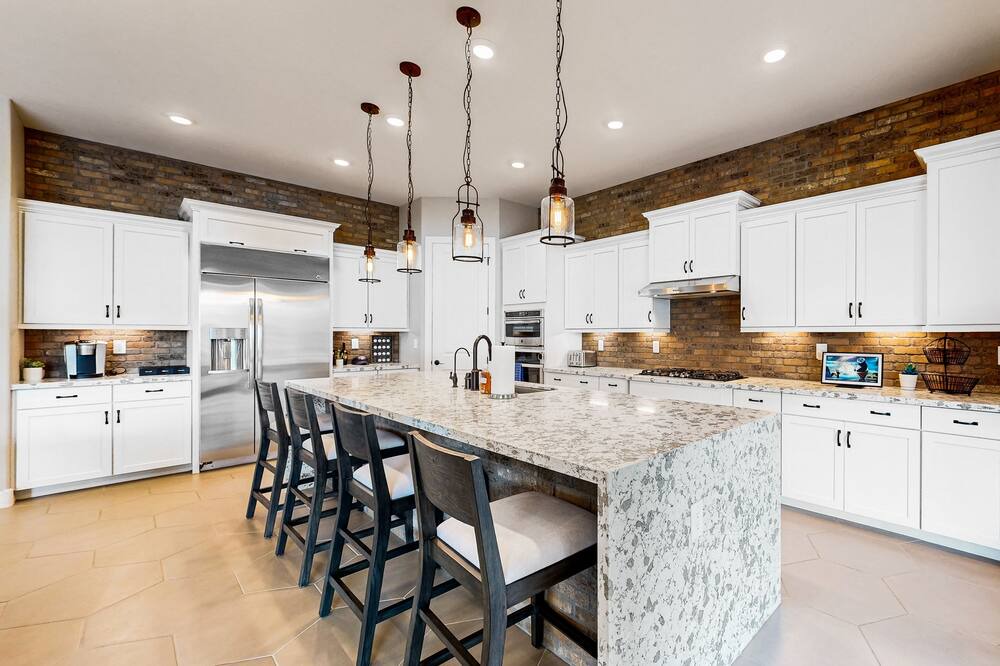 Photo of Kitchen in Montecito in Estrella
