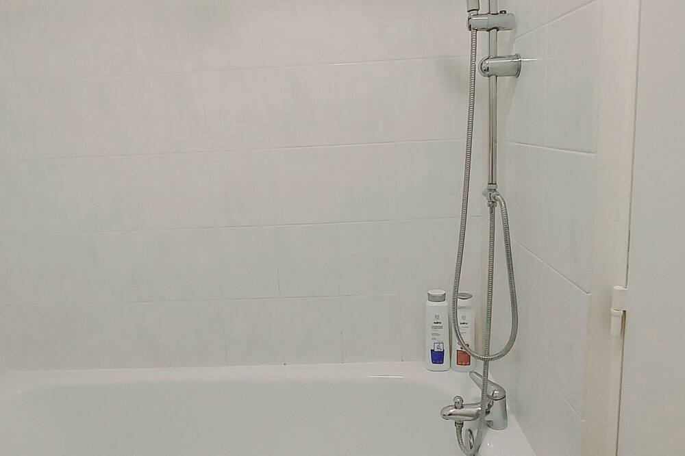 Photo of Bathroom in Montevrain