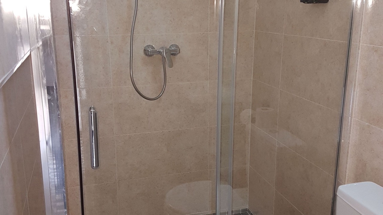 Photo of Bathroom in Bagneux