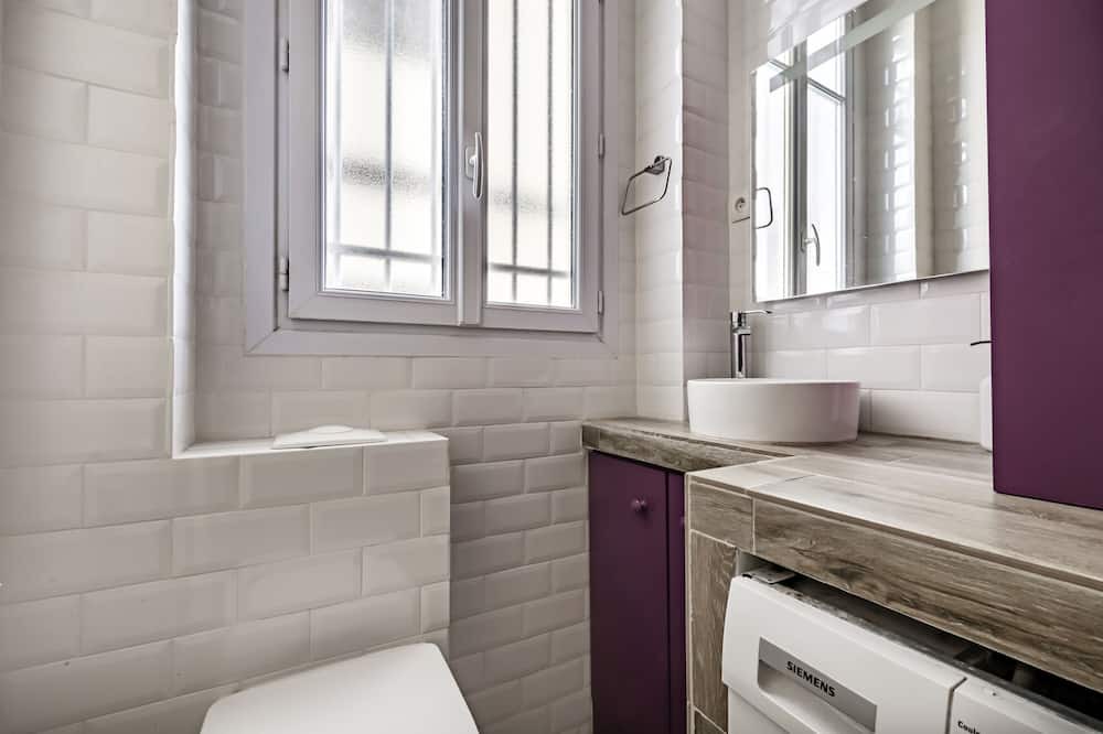 Photo of Bathroom in Passy
