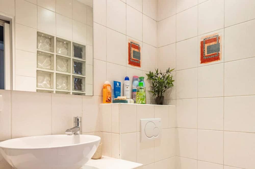 Photo of Bathroom in Neuilly-sur-Seine