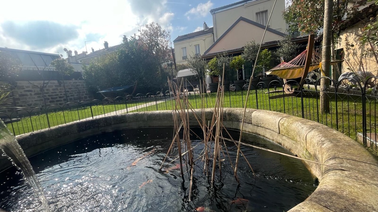 Photo of Outdoor in Louis Bertrand-Mirabeau-Semard