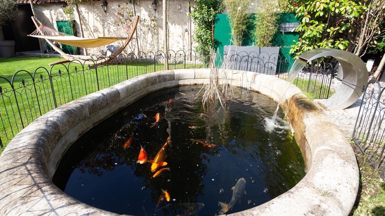 Photo of Outdoor in Louis Bertrand-Mirabeau-Semard
