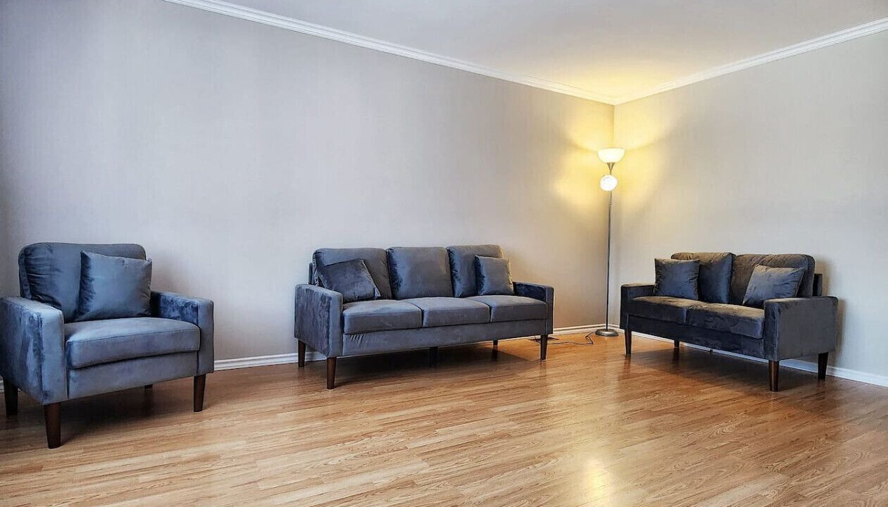 Photo of Livingroom in Clearview